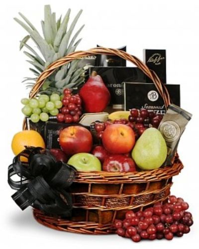 This delightful collection of the finest fruits is guaranteed to thrill any recipient.

Regardless of the occasion, this assortment of healthy fruit will convey your love perfectly.
<ul>
 	<li>Our florists hand-design each arrangement, so colors, varieties and container may vary due to local availability</li>
</ul>